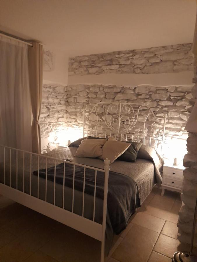 Ape Bianca - Appartamento Rosmarino Colico Exteriér fotografie